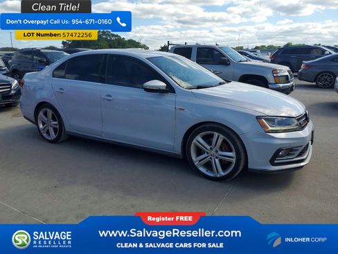Used 2017 Volkswagen Jetta GLI SE FWD image 5