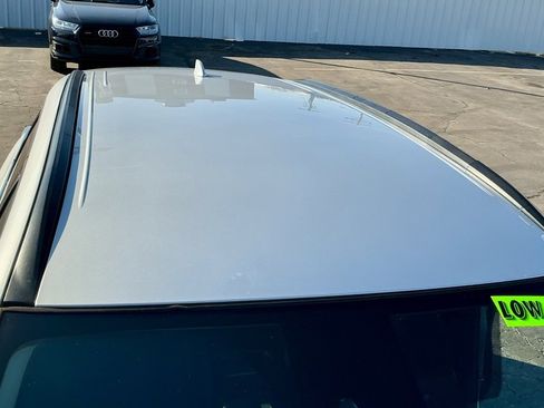 Used 2021 Nissan Murano SV image 12