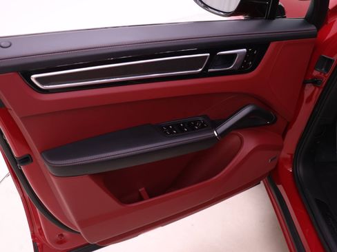 Certified 2021 Porsche Cayenne GTS image 15