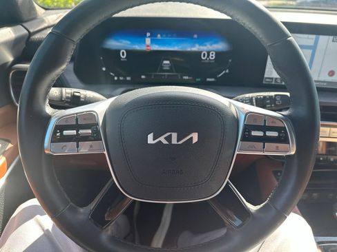 Used 2024 Kia Telluride SX Prestige X-Line AWD/4WD image 17
