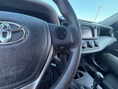 Used 2016 Toyota RAV4 LE AWD/4WD image 33