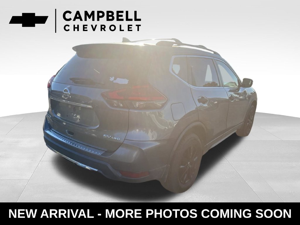 Used 2017 Nissan Rogue SV w/ Midnight Edition Package AWD/4WD image 5