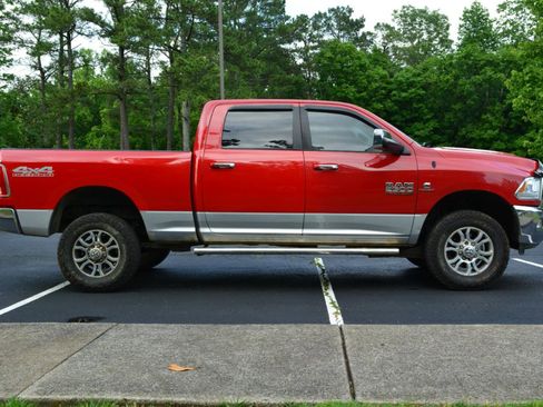 Used 2015 RAM 2500 Laramie AWD/4WD image 4