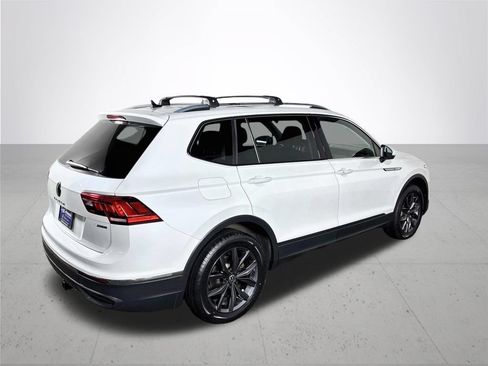 Certified 2023 Volkswagen Tiguan SE AWD/4WD image 7