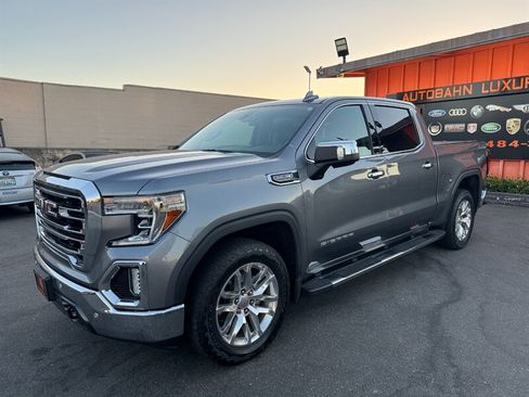 Used 2019 GMC Sierra 1500 SLT w/ SLT Premium Plus Package AWD/4WD image 11