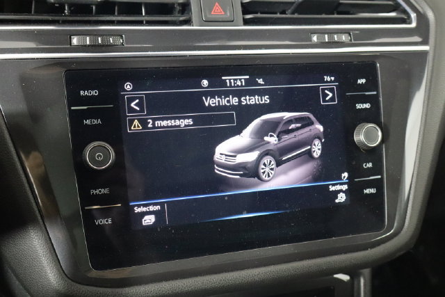 Used 2023 Volkswagen Tiguan SE R-Line FWD image 28