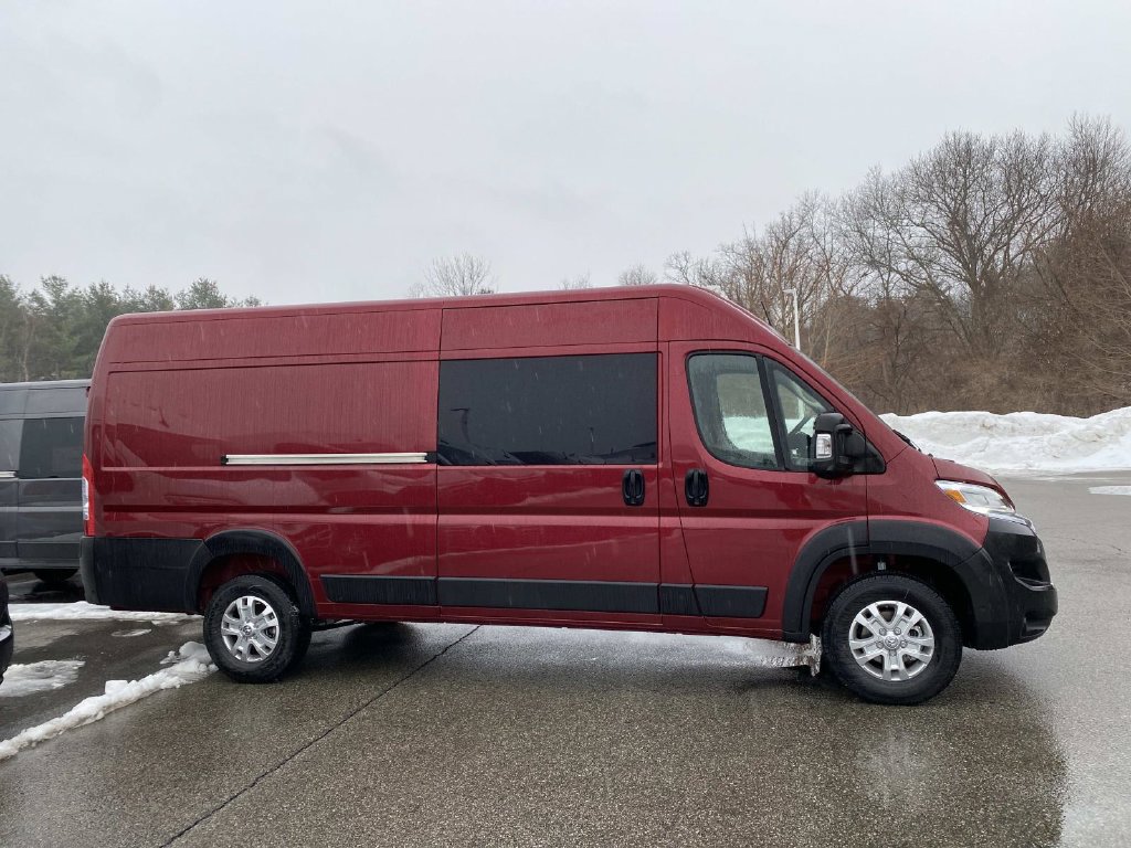 Used 2025 RAM ProMaster 3500 w/ Quick Order Package 22H SLT+ FWD image 2