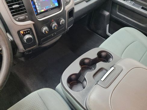 Used 2016 RAM 1500 Express RWD image 26