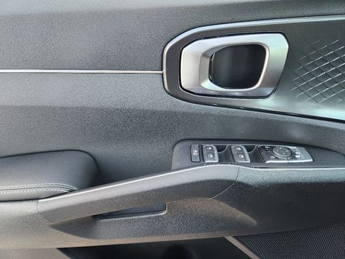 New 2026 Kia Sorento LX image 16