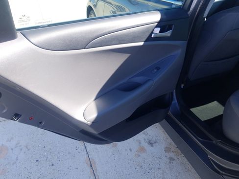 Used 2014 Hyundai Sonata GLS image 11