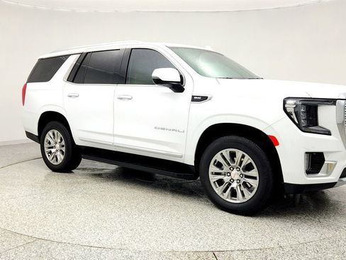 Used 2023 GMC Yukon Denali image 3