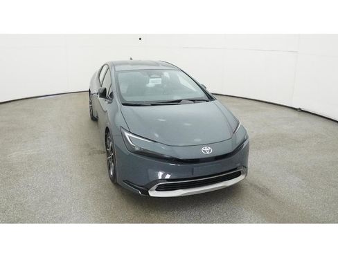 New 2026 Toyota Prius Plug-In Hybrid FWD image 14