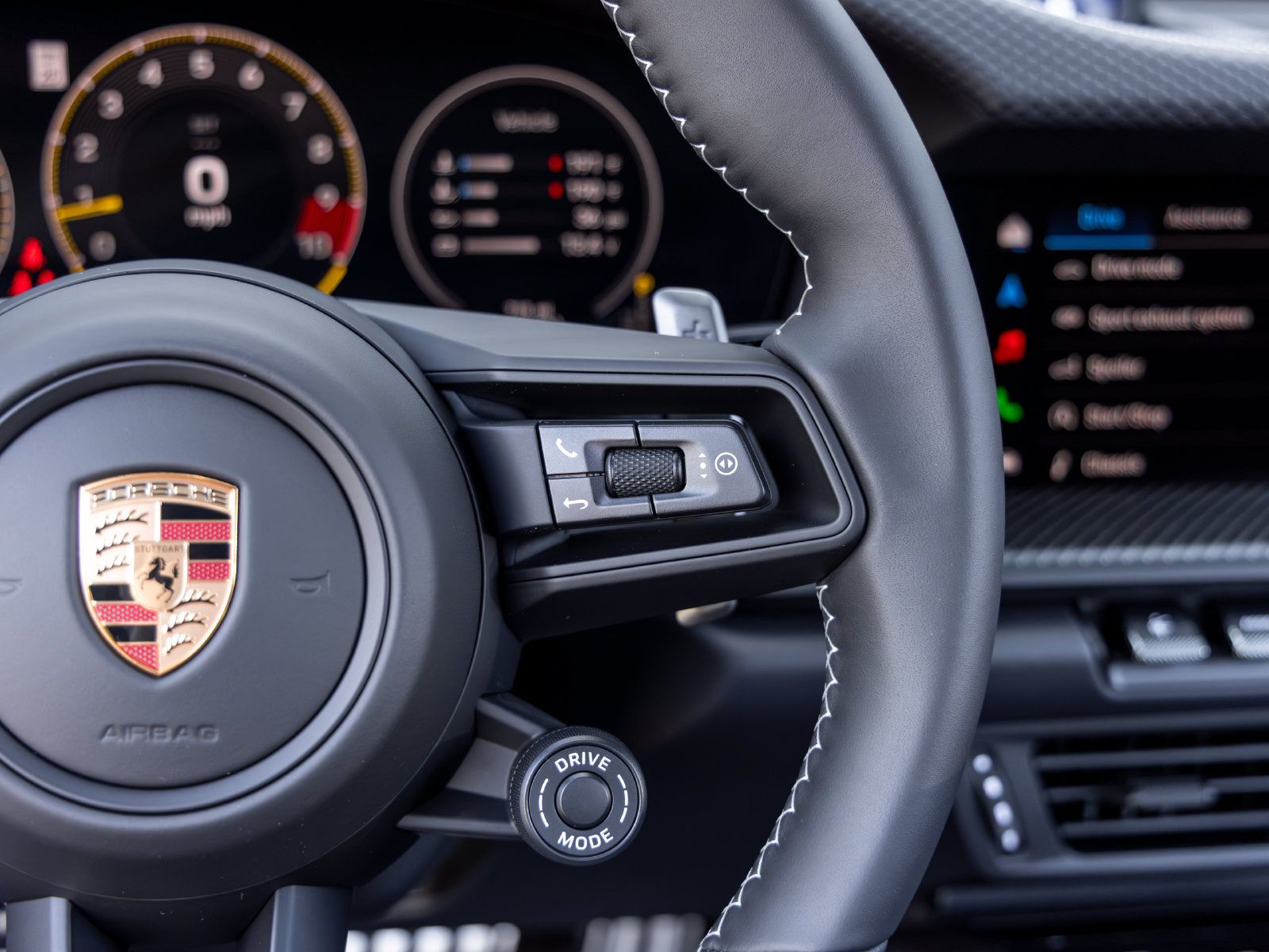 Certified 2026 Porsche 911 GT3 RWD image 40