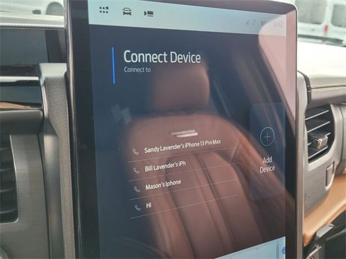 Used 2023 Ford Expedition Platinum image 19