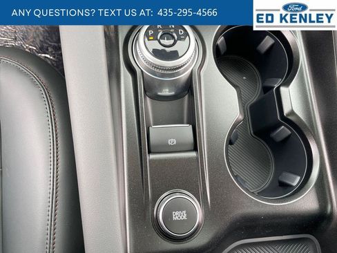 New 2026 Ford Explorer Active w/ Active Comfort Package image 18