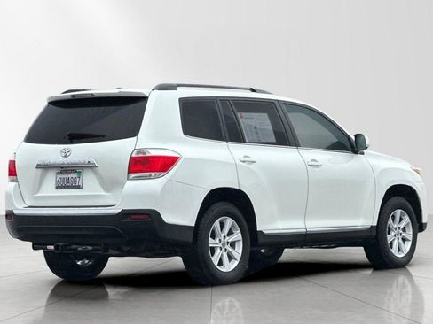 Used 2012 Toyota Highlander SE image 6