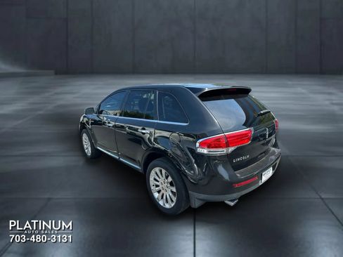 Used 2014 Lincoln MKX AWD w/ Equipment Group 102A image 8