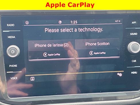 Used 2022 Volkswagen Tiguan SE R-Line image 12