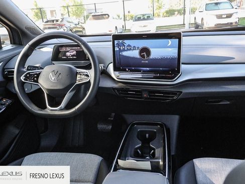Used 2025 Volkswagen ID.4 Pro RWD image 14