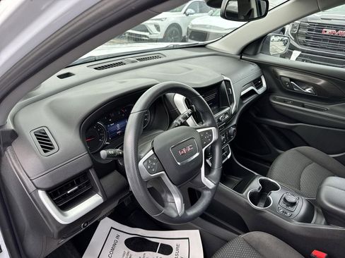 Used 2023 GMC Terrain SLE w/ Driver Convenience Package AWD/4WD image 10