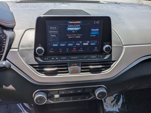 Used 2024 Nissan Altima 2.5 SR image 19