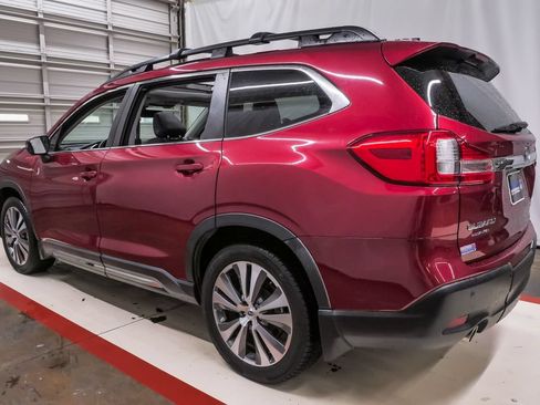 Used 2022 Subaru Ascent Limited w/ Technology Package AWD/4WD image 8