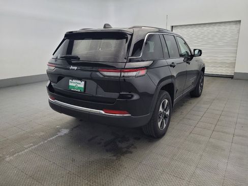 Used 2022 Jeep Grand Cherokee Limited 4xe image 9