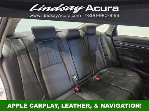 Used 2021 Honda Accord Touring image 9
