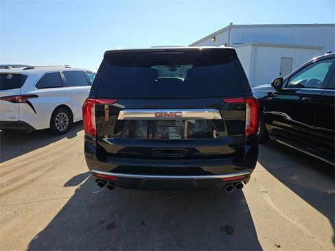 Used 2024 GMC Yukon XL Denali w/ Denali Reserve Package image 4