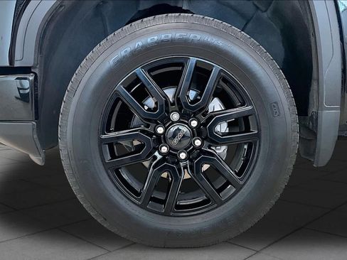 Used 2024 GMC Sierra 1500 Elevation RWD image 10