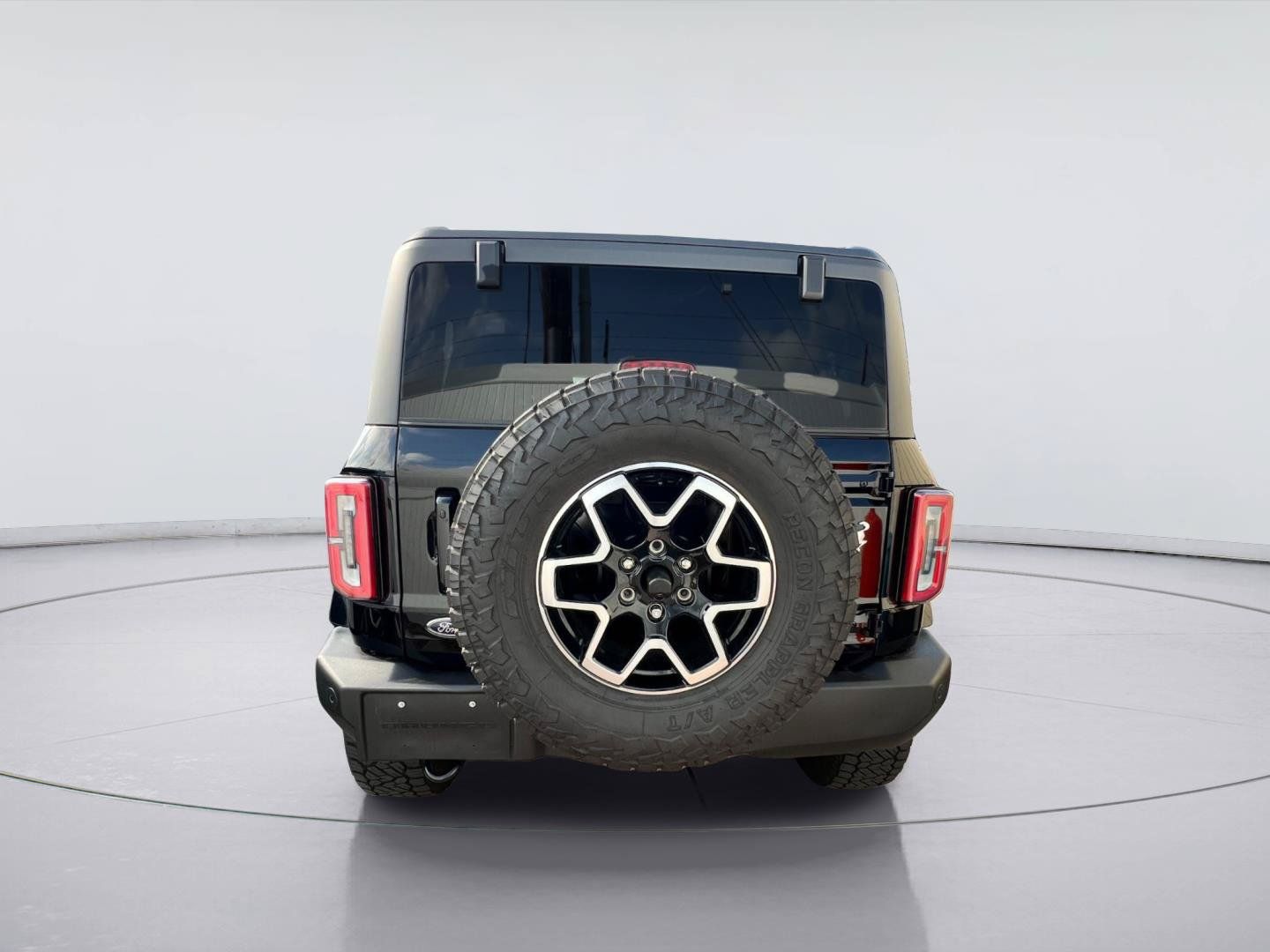 Used 2025 Ford Bronco Outer Banks AWD/4WD image 4