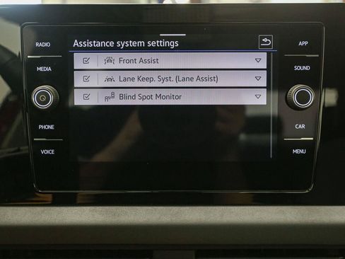 Certified 2026 Volkswagen Jetta SE FWD image 30