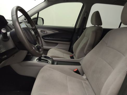 Used 2020 Honda Pilot EX image 17