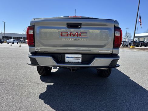 New 2026 GMC Canyon Elevation w/ Convenience Package image 9