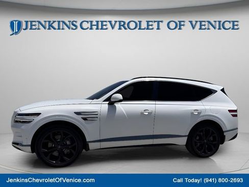 Used 2024 Genesis GV80 3.5T Prestige Signature w/ Security Package AWD/4WD image 10