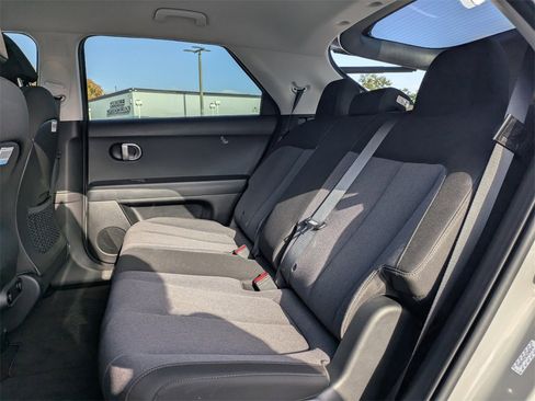 Used 2024 Hyundai Ioniq 5 SEL image 12