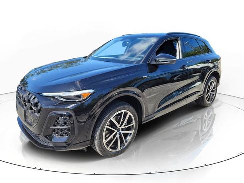 New 2026 Audi Q5 Premium Plus AWD/4WD image 2