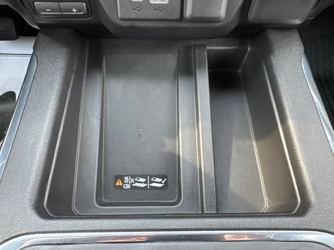 Used 2020 GMC Sierra 1500 AT4 w/ AT4 Premium Package AWD/4WD image 19
