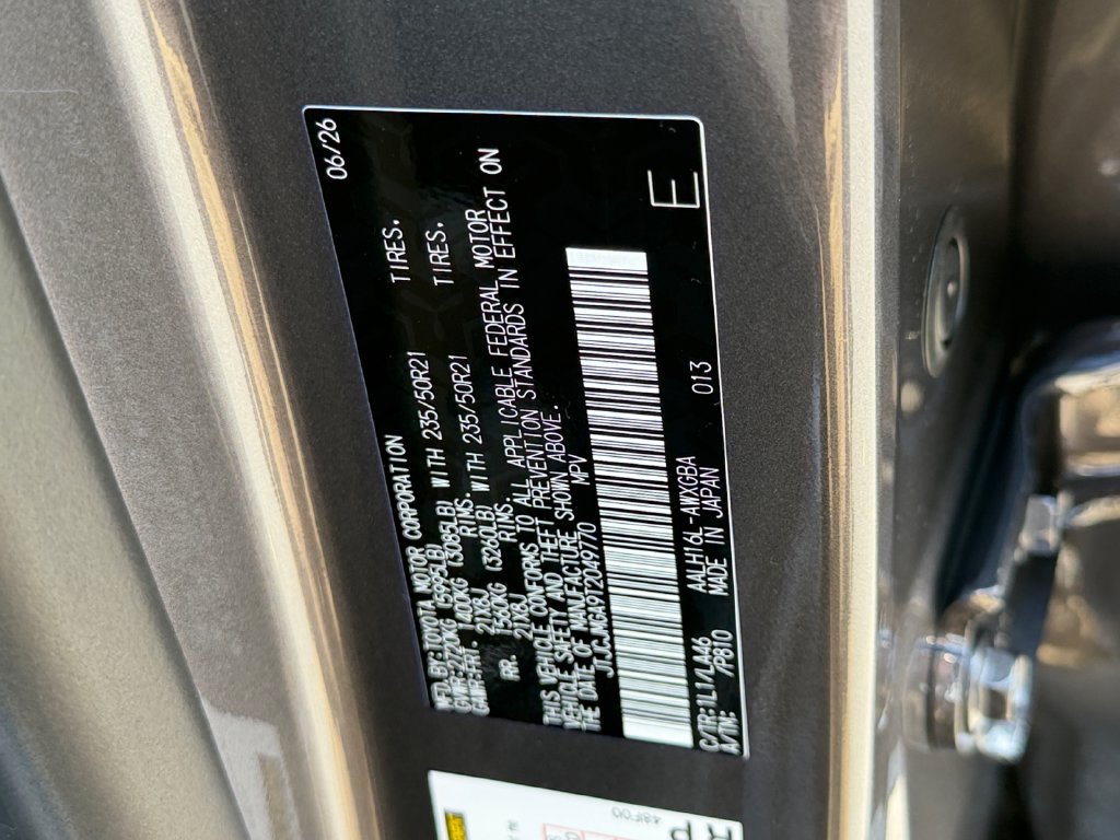 New 2026 Lexus RX 450h AWD w/ Convenience Package image 25