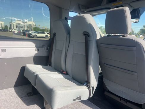 Used 2019 Ford Transit 350 XLT RWD image 21