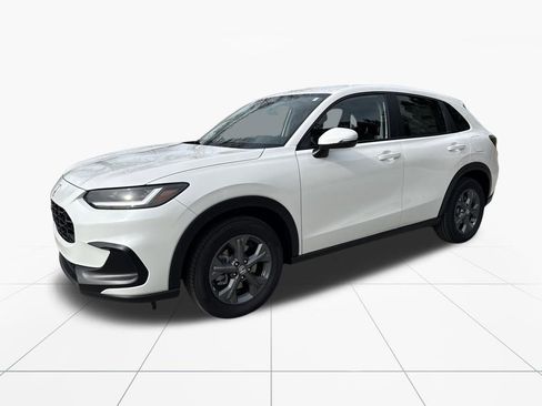 New 2026 Honda HR-V LX image 3