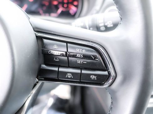 Used 2025 MAZDA CX-70 Plug-In Hybrid w/ Premium Plus AWD/4WD image 21
