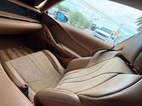 Used 2018 Lexus LC 500 Coupe w/ Sport Package RWD image 43