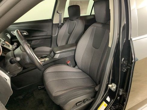 Used 2017 Chevrolet Equinox LT w/ Convenience Package image 26