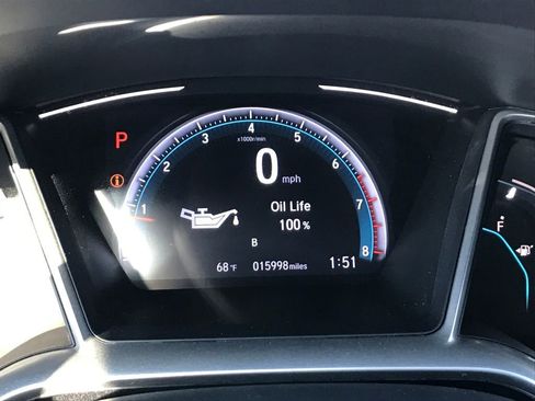 Used 2019 Honda Civic EX image 5