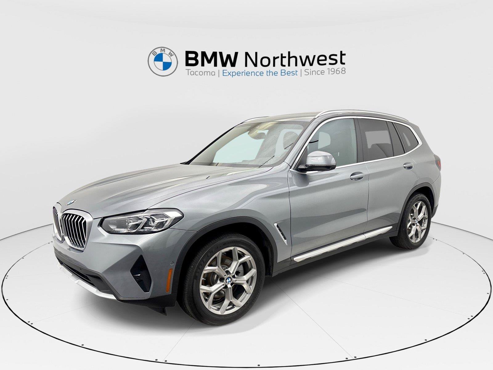 Used 2024 BMW X3 xDrive30i w/ Convenience Package AWD/4WD image 1