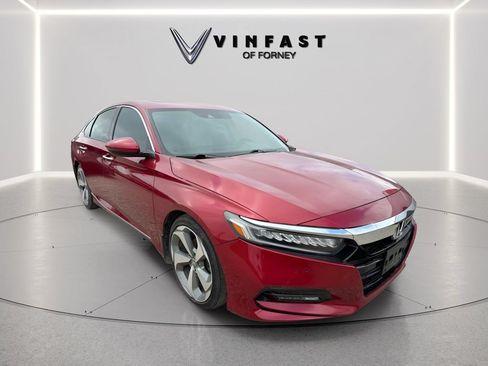 Used 2018 Honda Accord Touring image 5