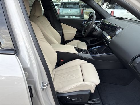 New 2026 BMW X3 xDrive30 w/ Premium Package image 15