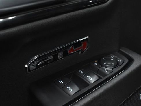 Used 2024 GMC Sierra 1500 AT4 w/ Technology Package image 22