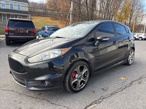 Used 2015 Ford Fiesta ST image 3